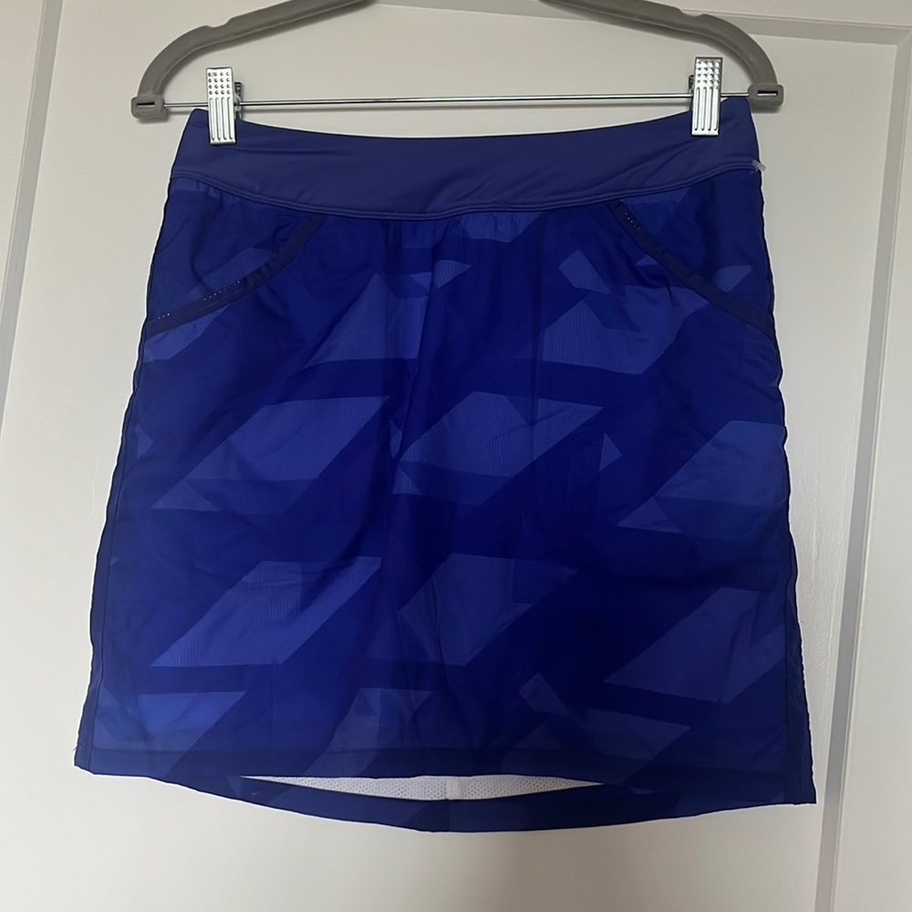 BNWT - Nike Tennis skirt